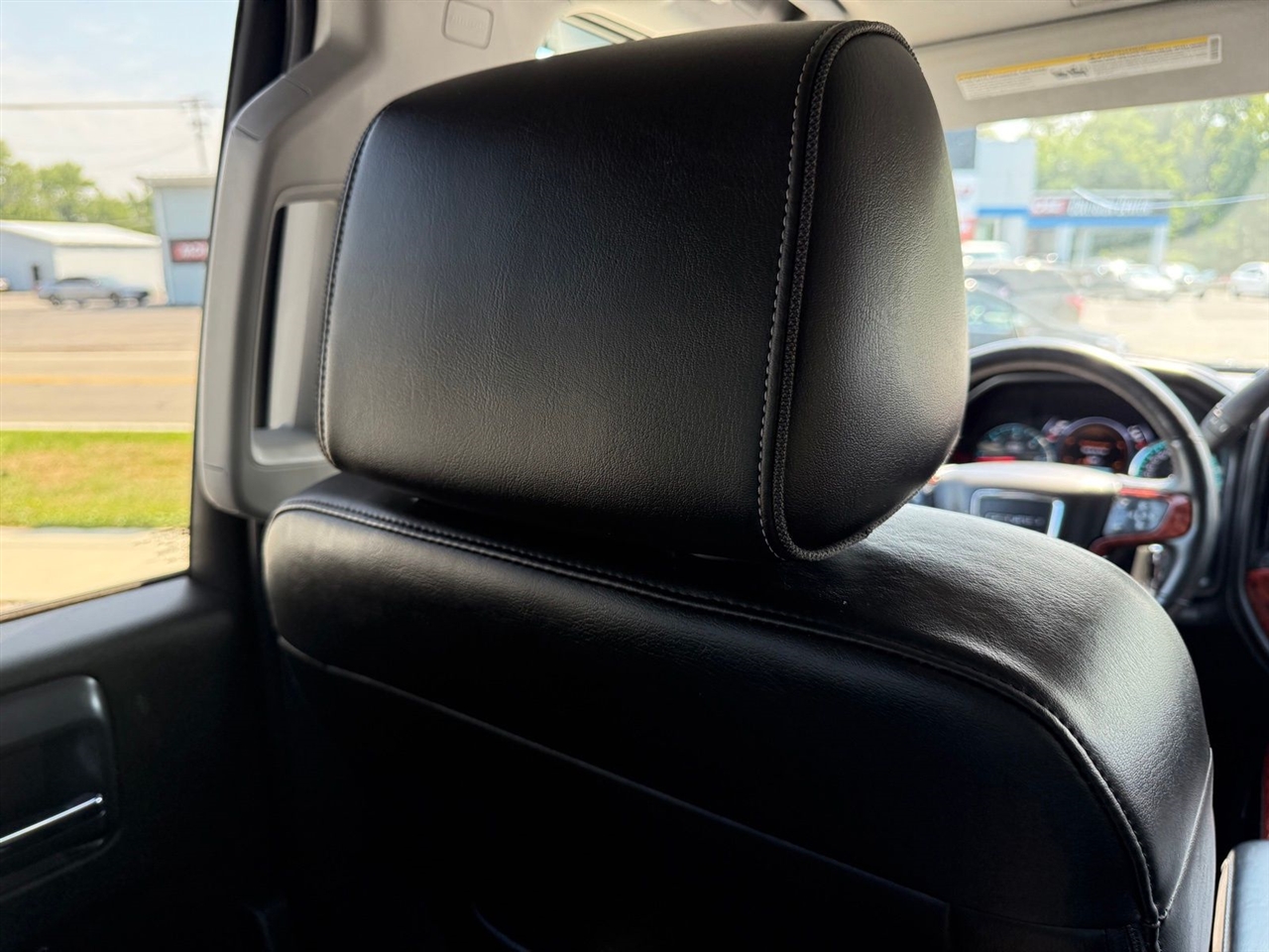 GMC Sierra 1500 Denali Crew Cab Long Box 4WD 2017