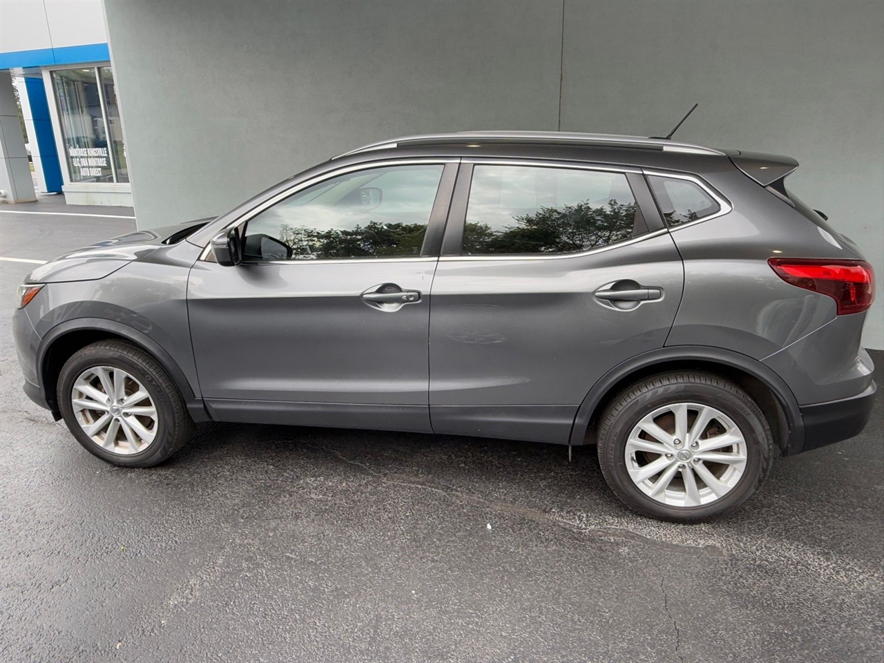 Nissan Rogue Sport SV AWD 2017