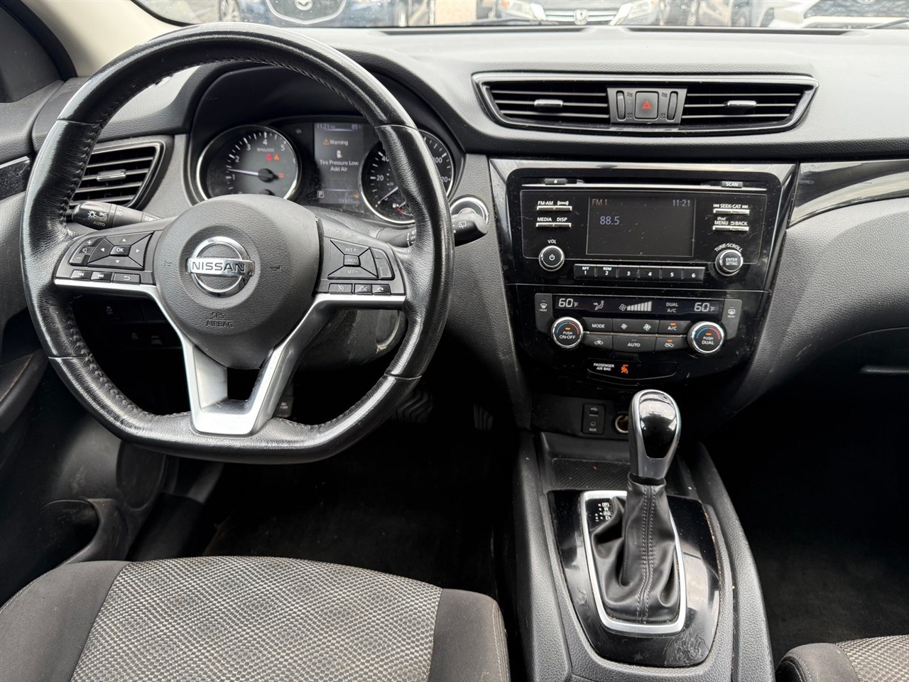 Nissan Rogue Sport SV AWD 2017