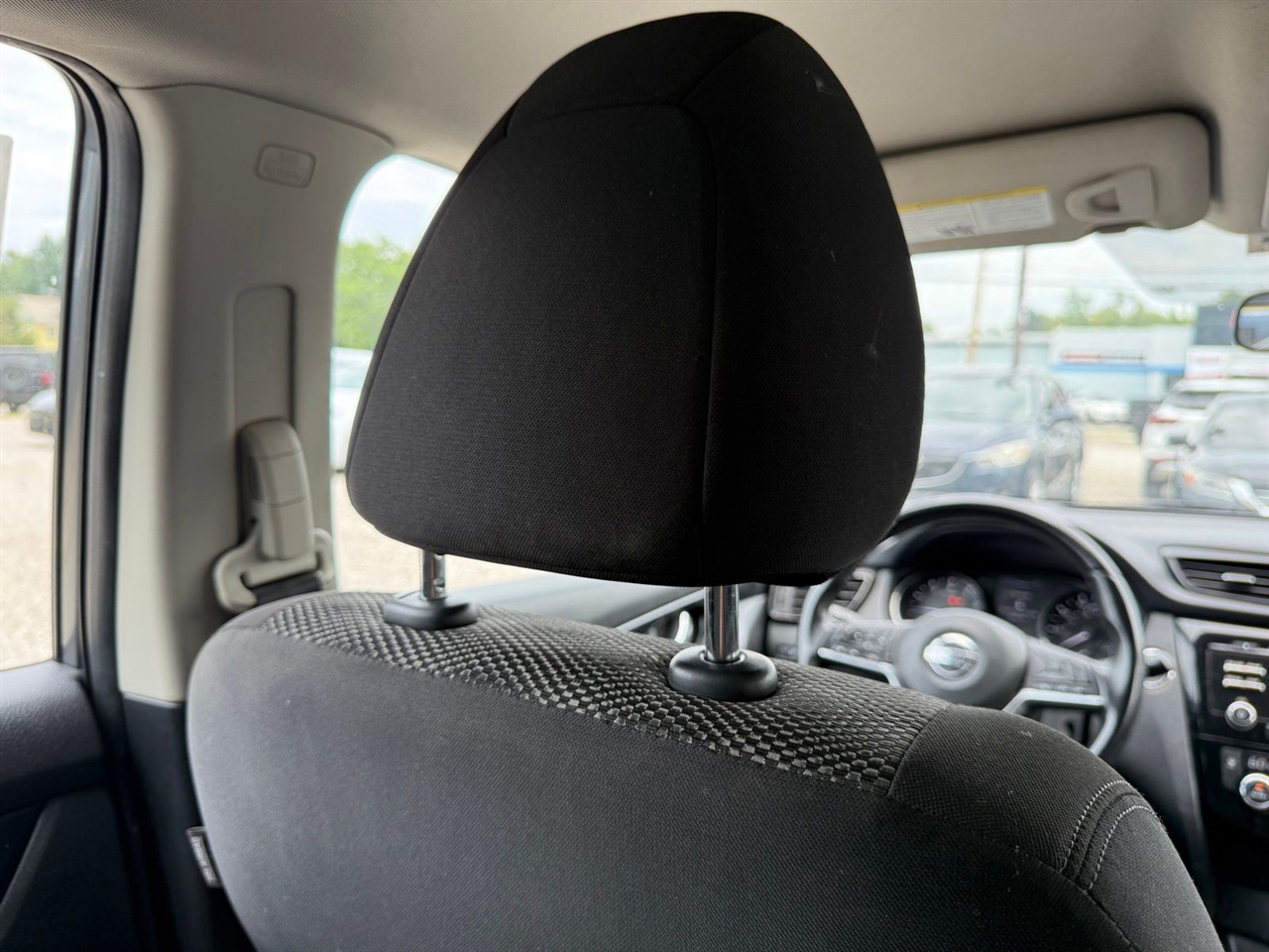 Nissan Rogue Sport SV AWD 2017