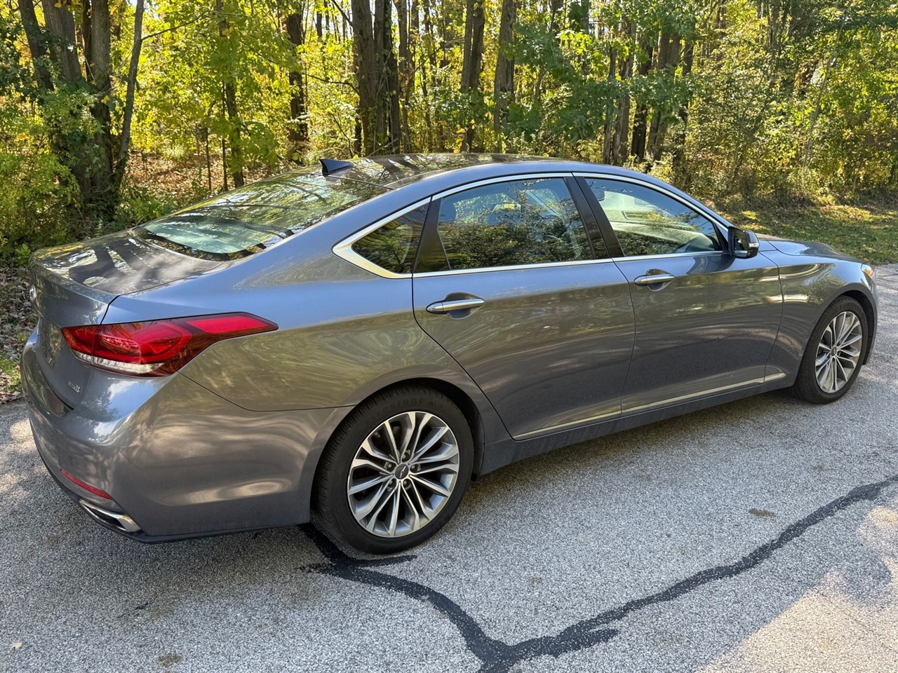 Hyundai Genesis 3.8L 2015