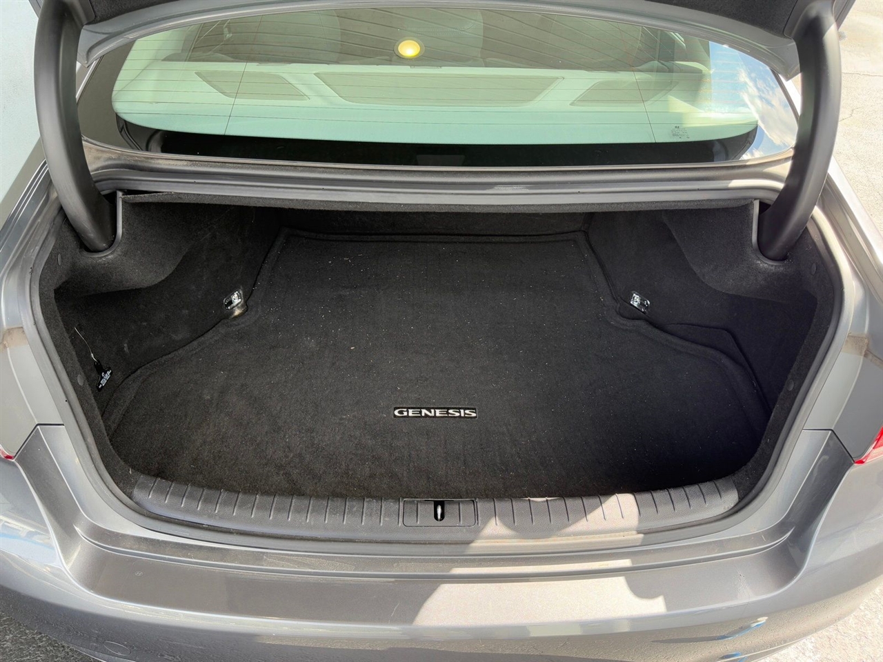 Hyundai Genesis 3.8L 2015