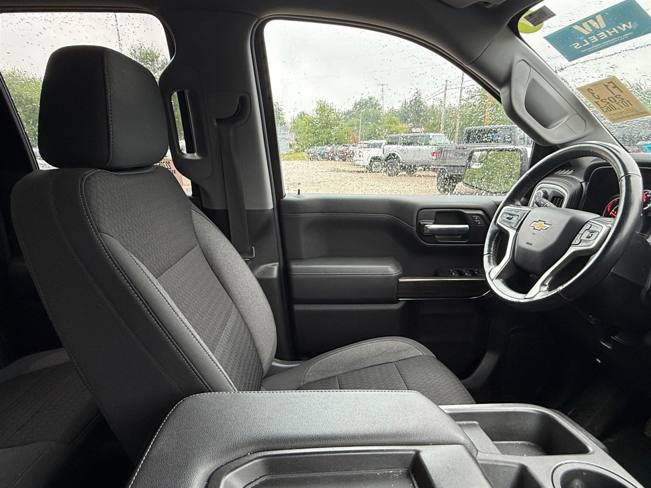 Chevrolet Silverado 1500 LT Double Cab 4WD 2021