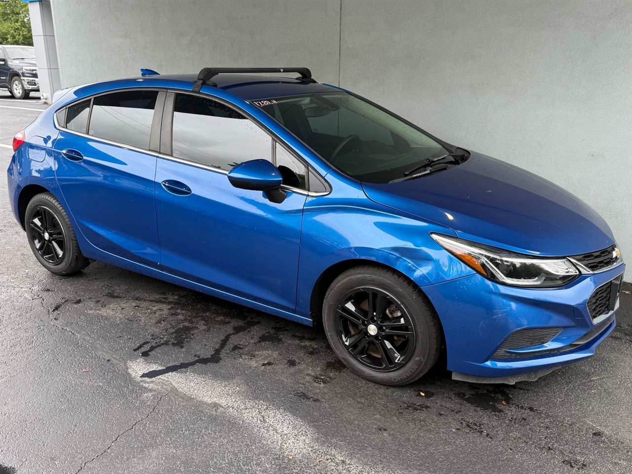 Chevrolet Cruze LT Auto Hatchback 2017