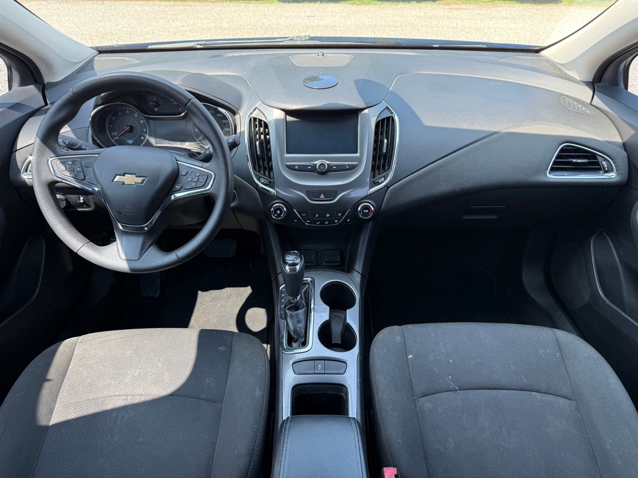 Chevrolet Cruze LT Auto Hatchback 2017