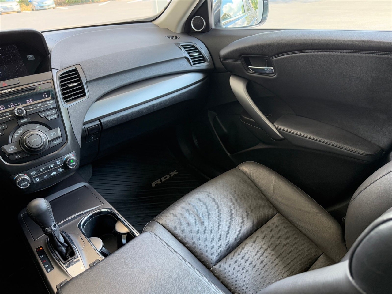 Acura RDX 6-Spd AT AWD w/ Technology Package 2015