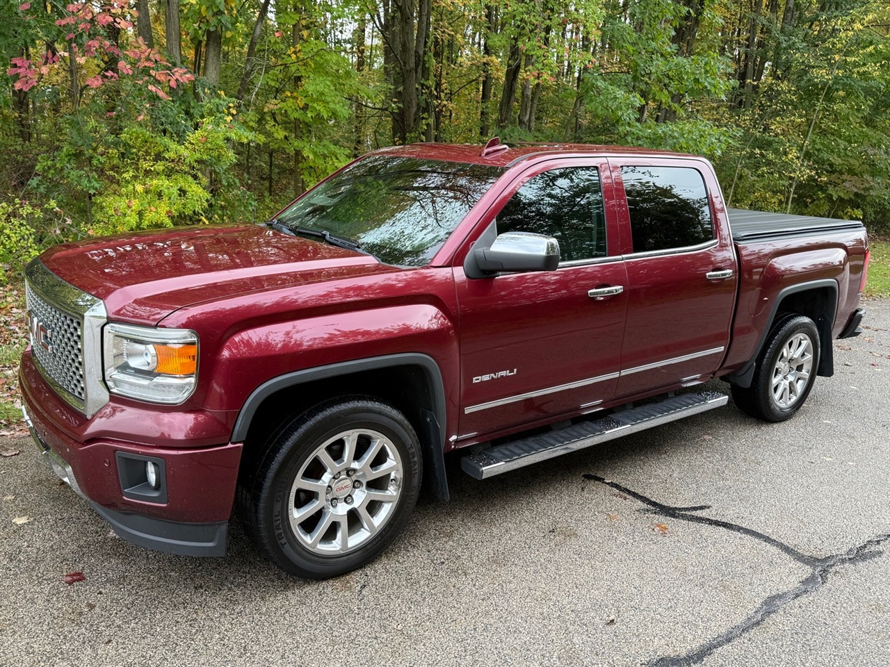 2015 GMC Sierra 1500 Denali Crew Cab Long Box 4WD