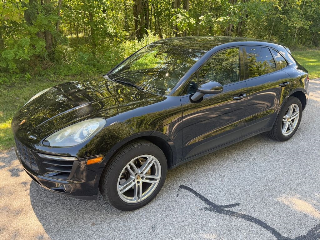 2015 Porsche Macan S's photo