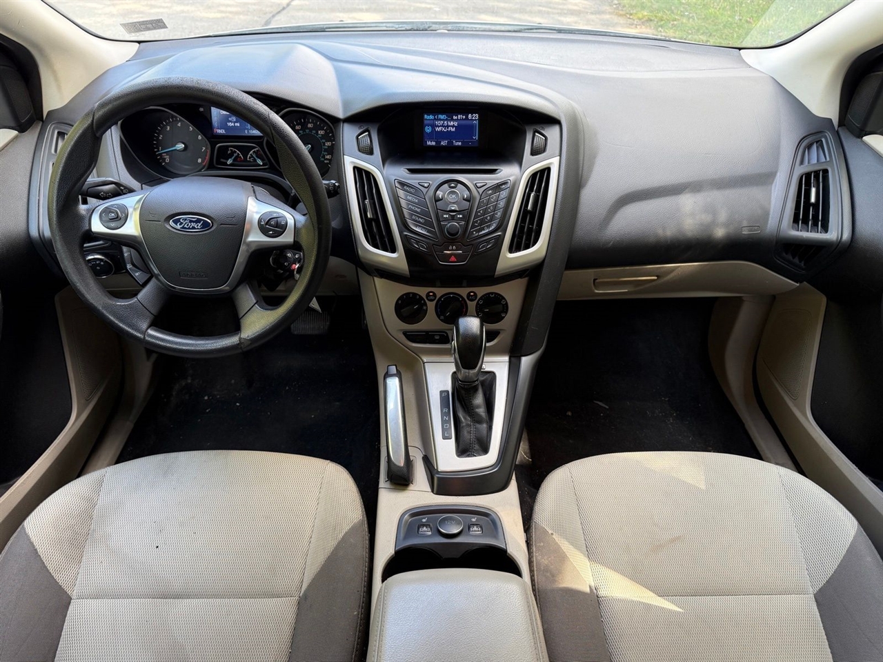 Ford Focus SE Hatch 2014