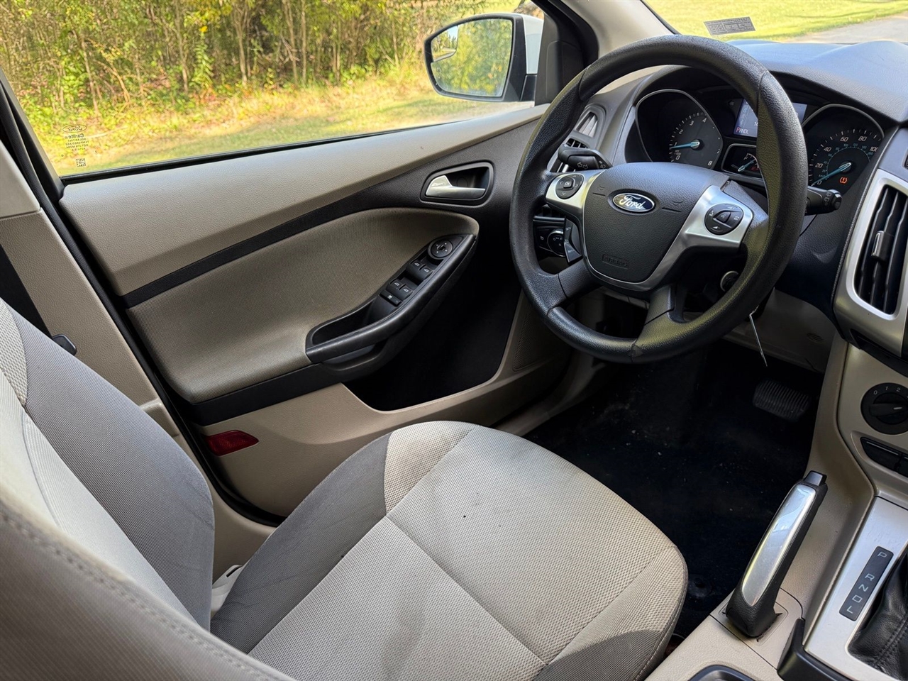 Ford Focus SE Hatch 2014