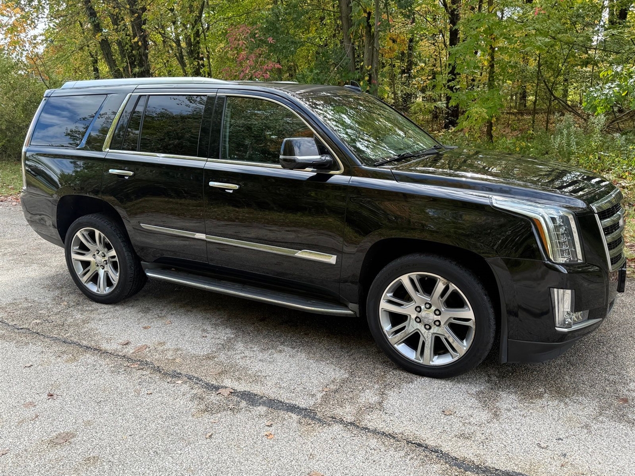 Cadillac Escalade Luxury 4WD 2016