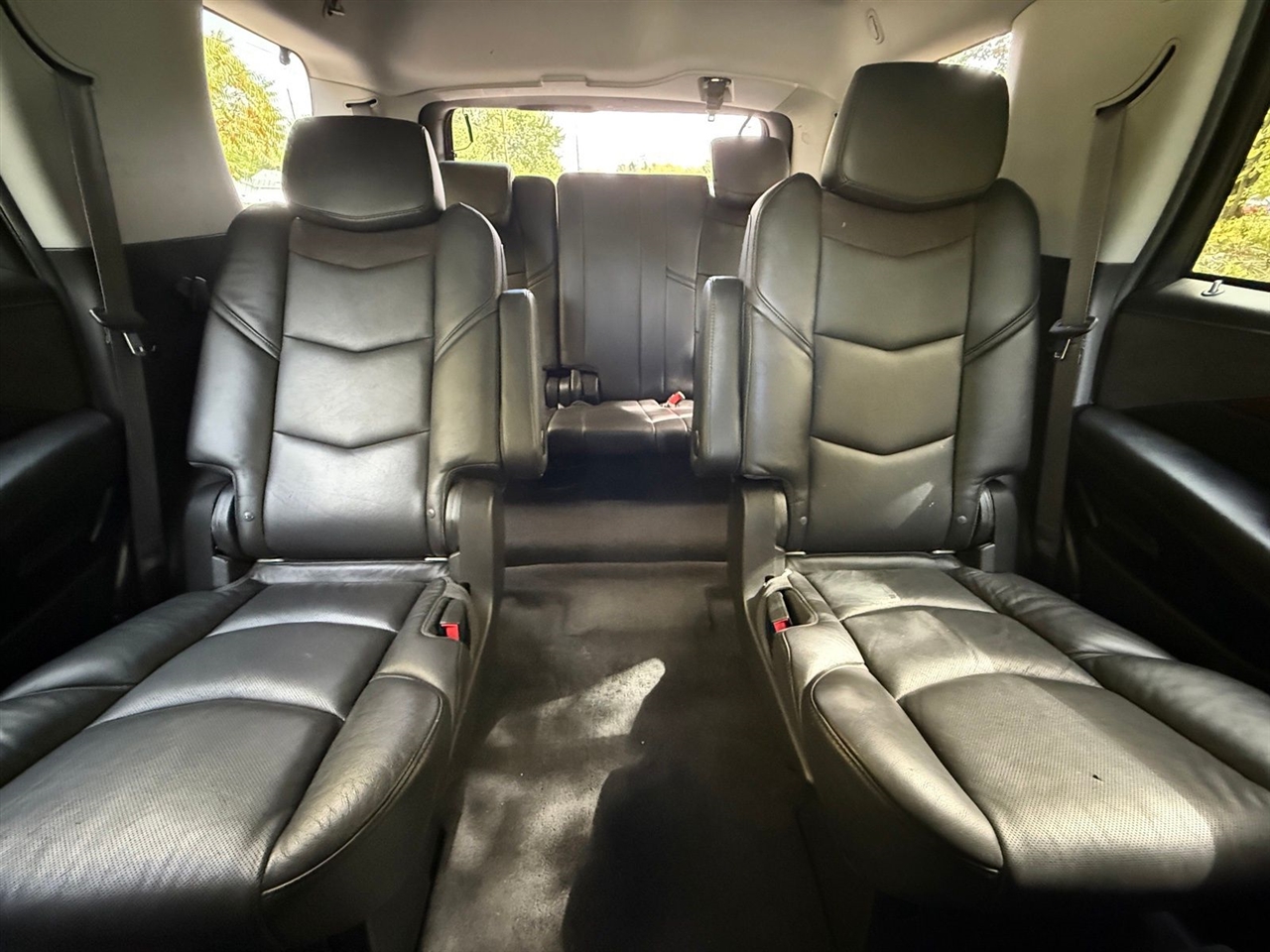 Cadillac Escalade Luxury 4WD 2016