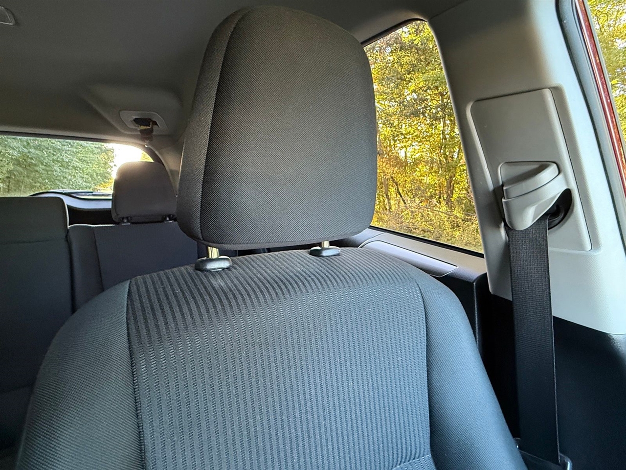 Toyota RAV4 LE AWD 2018