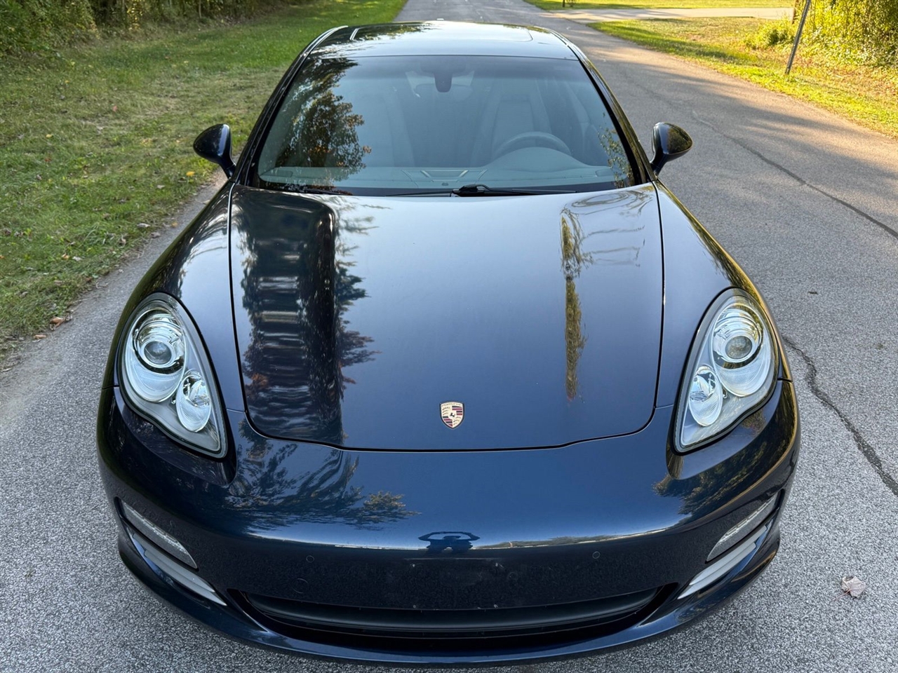 Porsche Panamera 4 2011