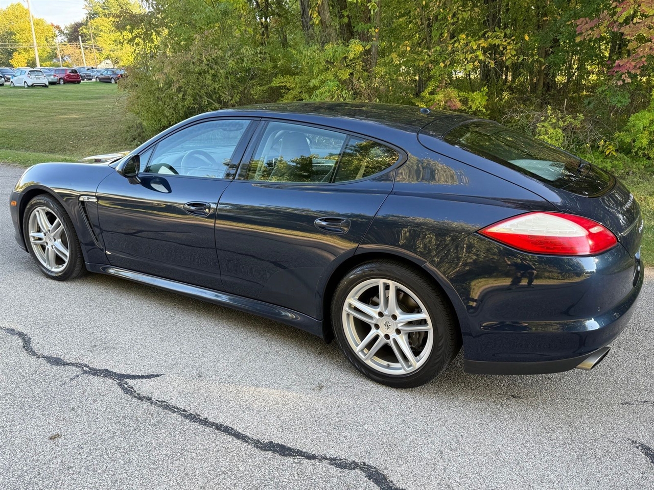 Porsche Panamera 4 2011