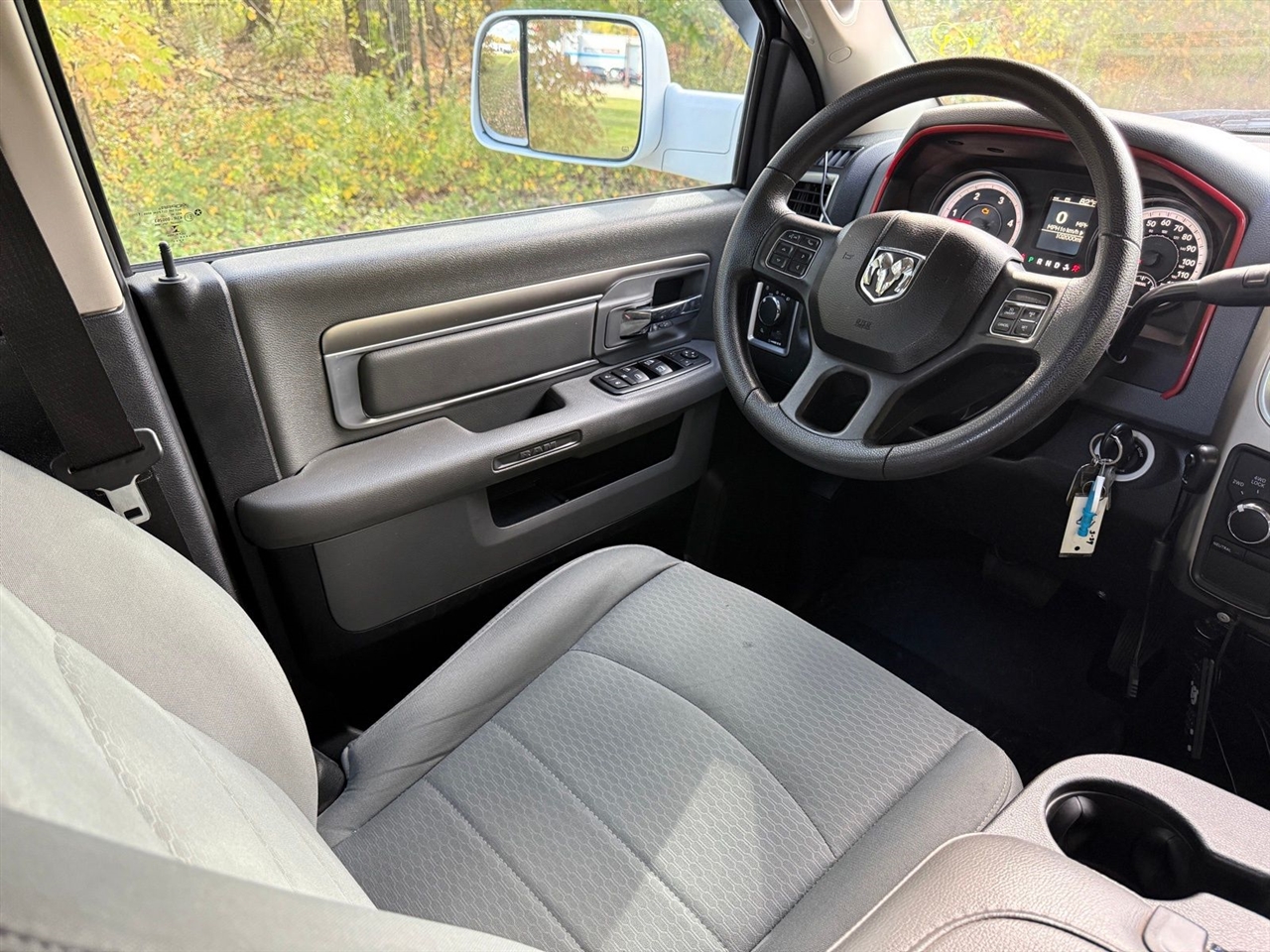 RAM 2500 SLT Crew Cab LWB 4WD 2015