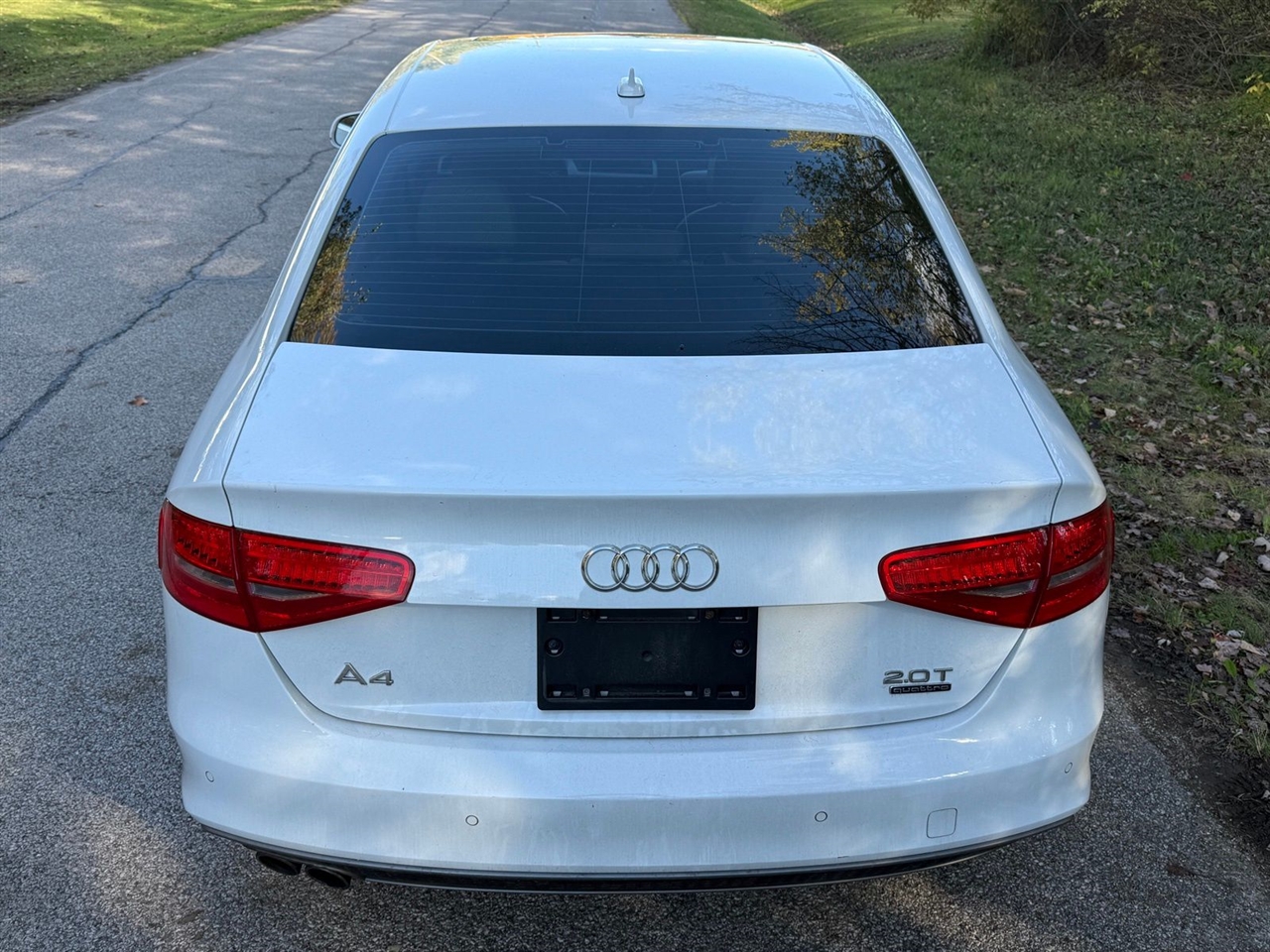 Audi A4 2.0T Premium Plus quattro Sedan AWD 8A 2016