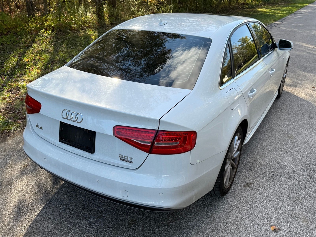 Audi A4 2.0T Premium Plus quattro Sedan AWD 8A 2016