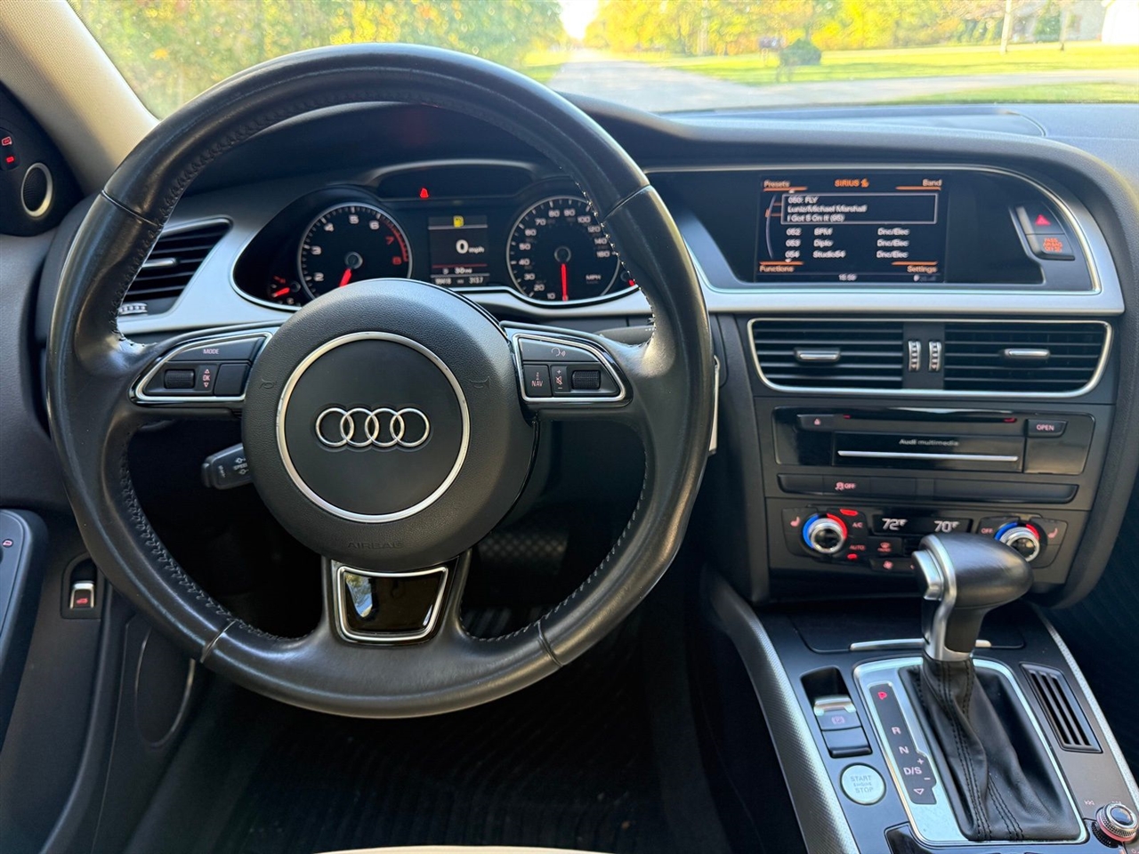 Audi A4 2.0T Premium Plus quattro Sedan AWD 8A 2016