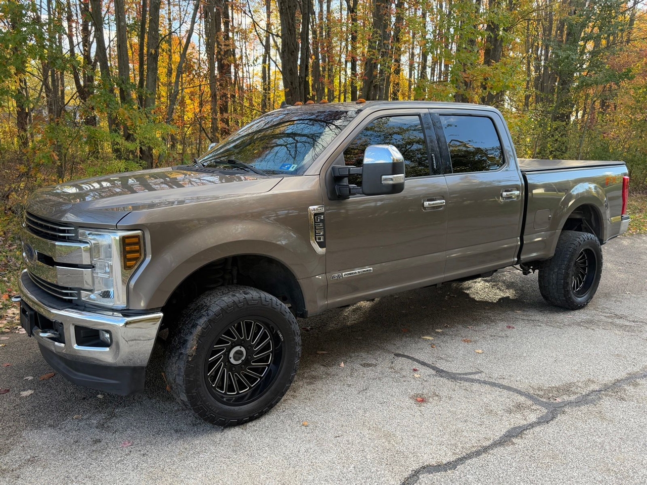 2019 Ford F-250 SD Lariat Crew Cab 4WD