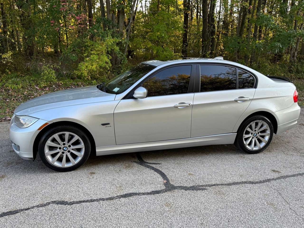 BMW 3-Series 328i xDrive 2011