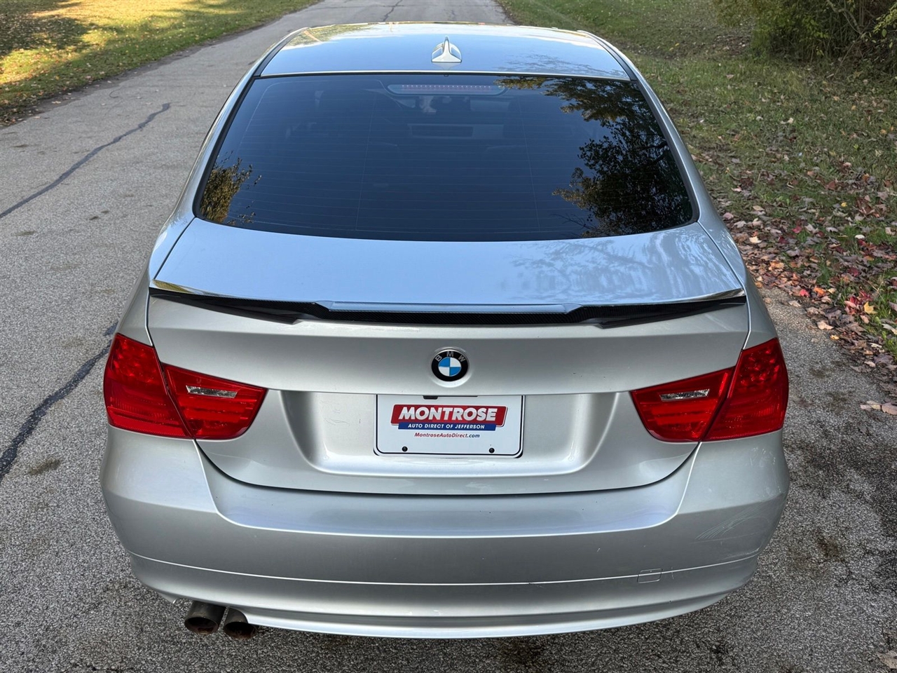 BMW 3-Series 328i xDrive 2011