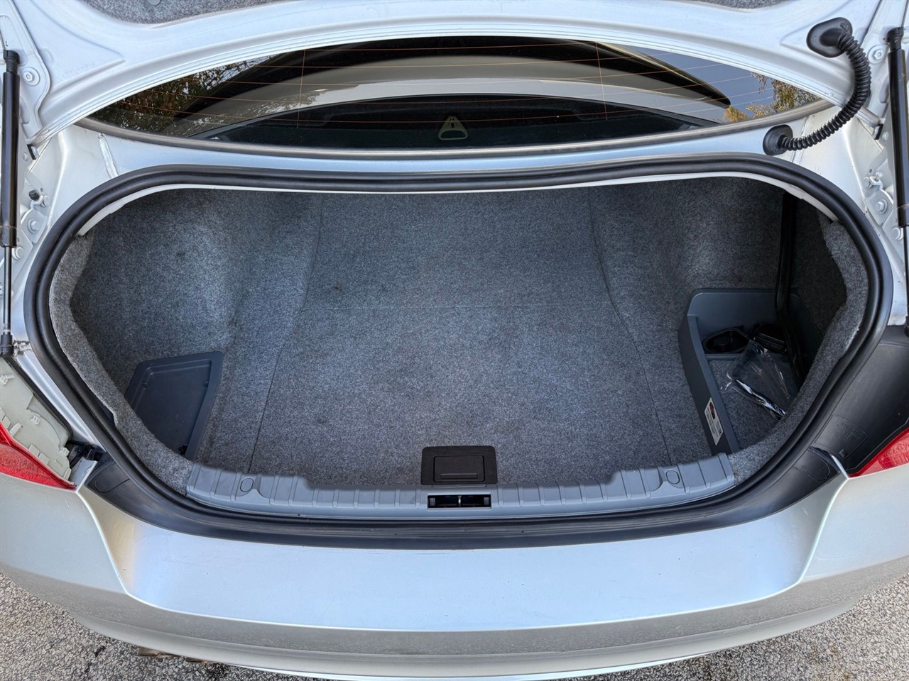 BMW 3-Series 328i xDrive 2011