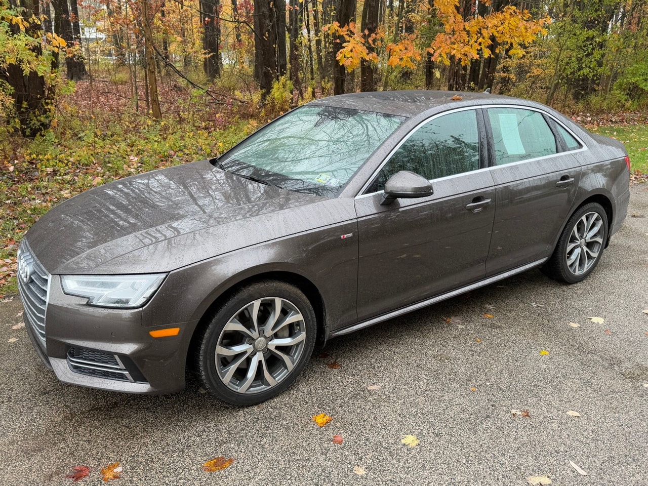 Audi A4 2.0T Premium Plus quattro Sedan 2017