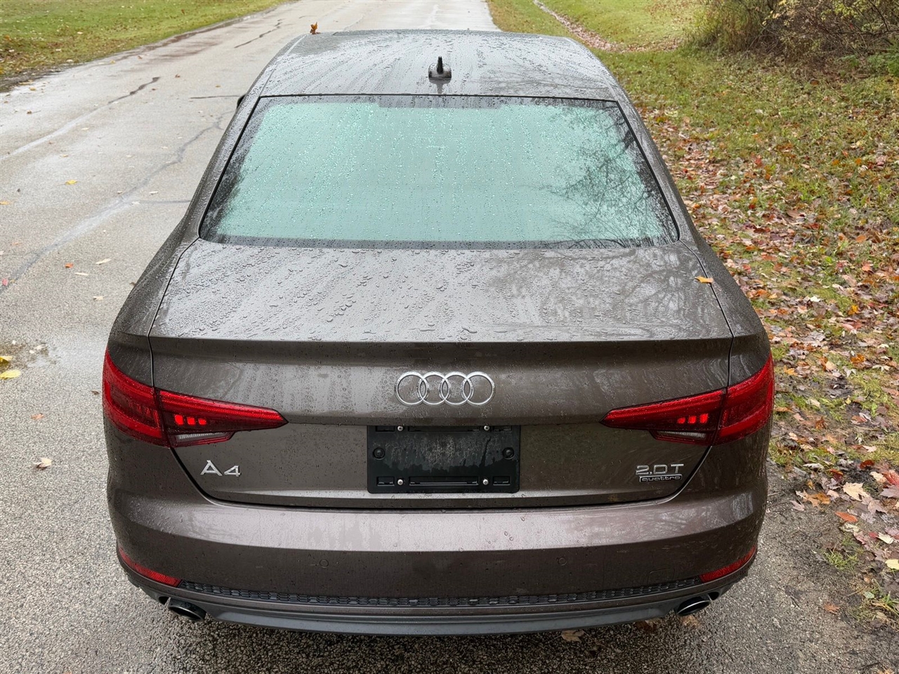 Audi A4 2.0T Premium Plus quattro Sedan 2017