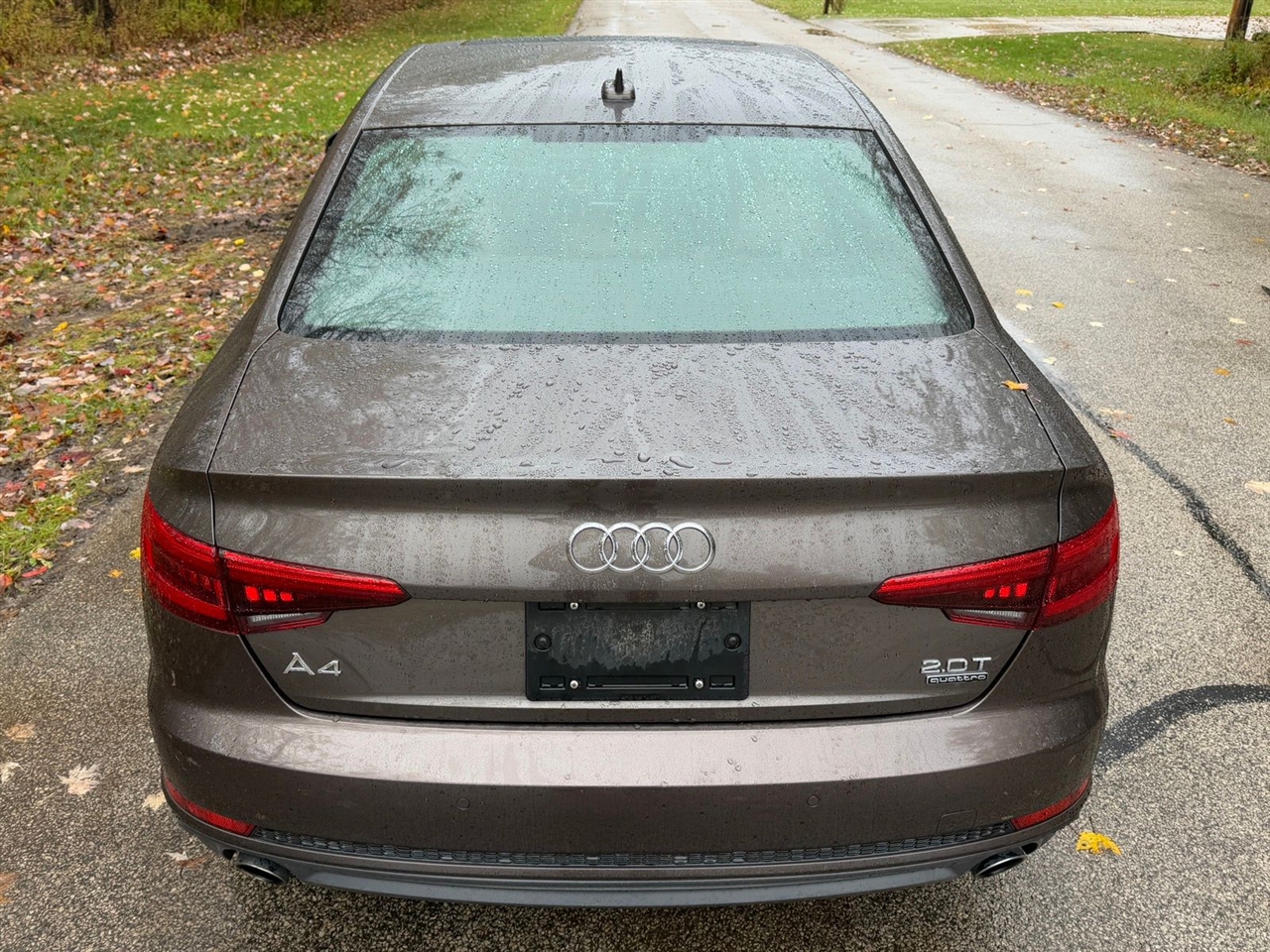 Audi A4 2.0T Premium Plus quattro Sedan 2017