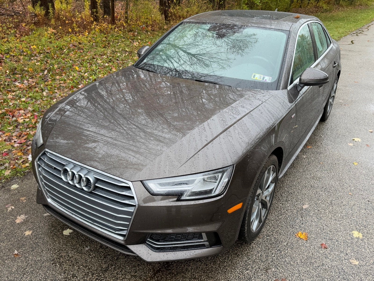 Audi A4 2.0T Premium Plus quattro Sedan 2017