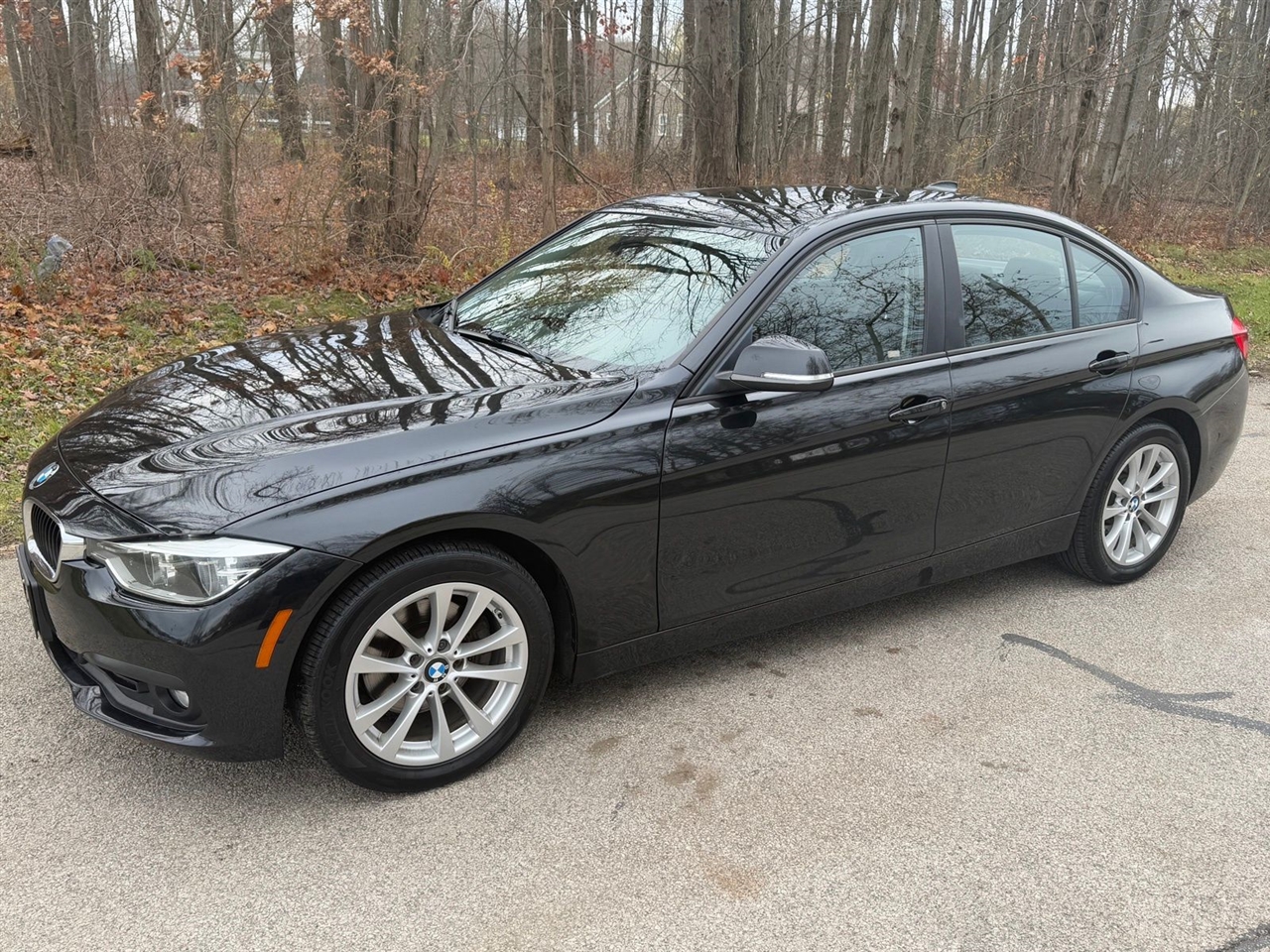 2018 BMW 3-Series 320i xDrive Sedan