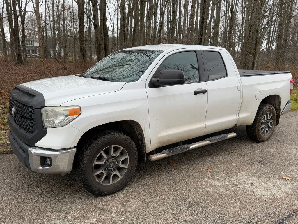 2014 Toyota Tundra SR5