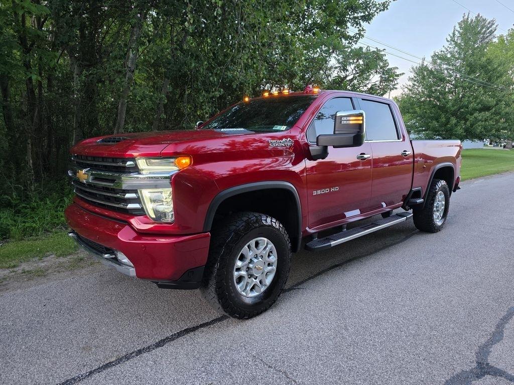 2022 Chevrolet Silverado 3500HD High Country Crew Cab 4WD
