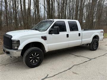 2009 Ford F-250 SD XLT Crew Cab Long Bed 4WD