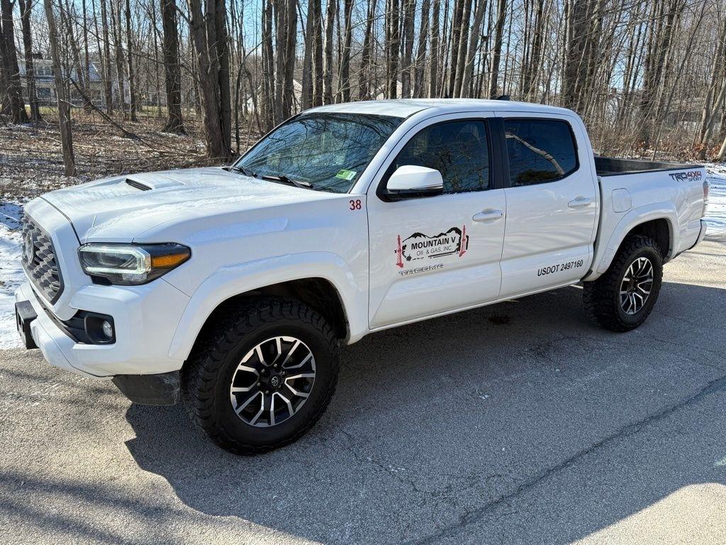 2022 Toyota Tacoma SR5 Double Cab Long Bed V6 6AT 4WD