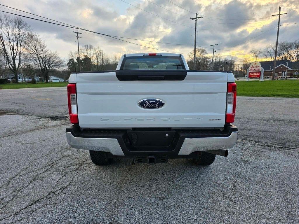 Ford F-250 SD XL 4WD 2017