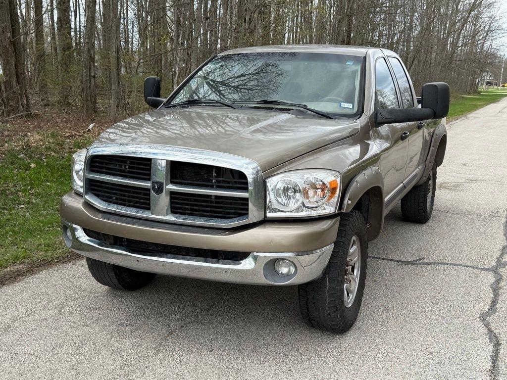 Dodge Ram 2500 SLT Quad Cab 4WD 2007