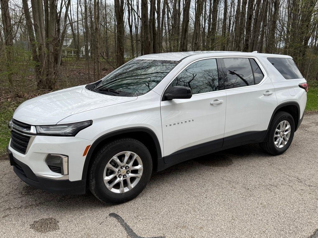 2023 Chevrolet Traverse LS FWD