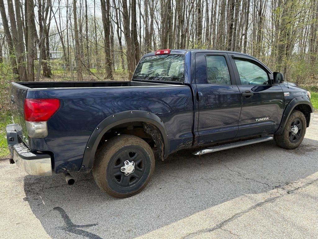 Toyota Tundra SR5 5.7L FFV Double Cab 4WD 2009