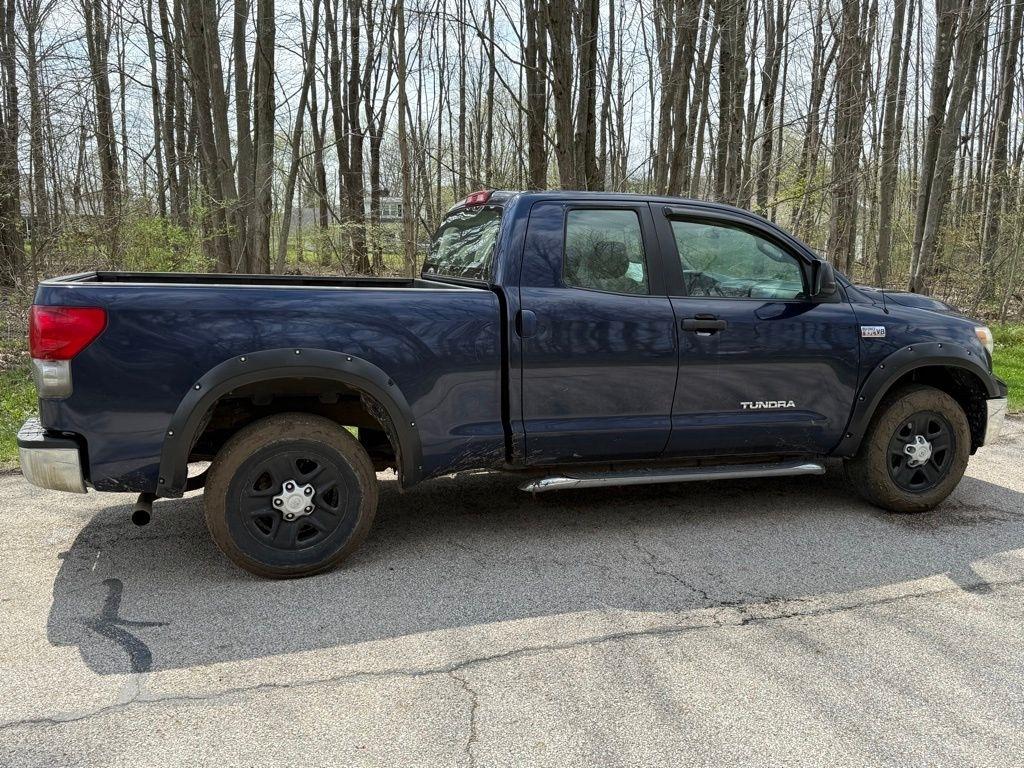 Toyota Tundra SR5 5.7L FFV Double Cab 4WD 2009