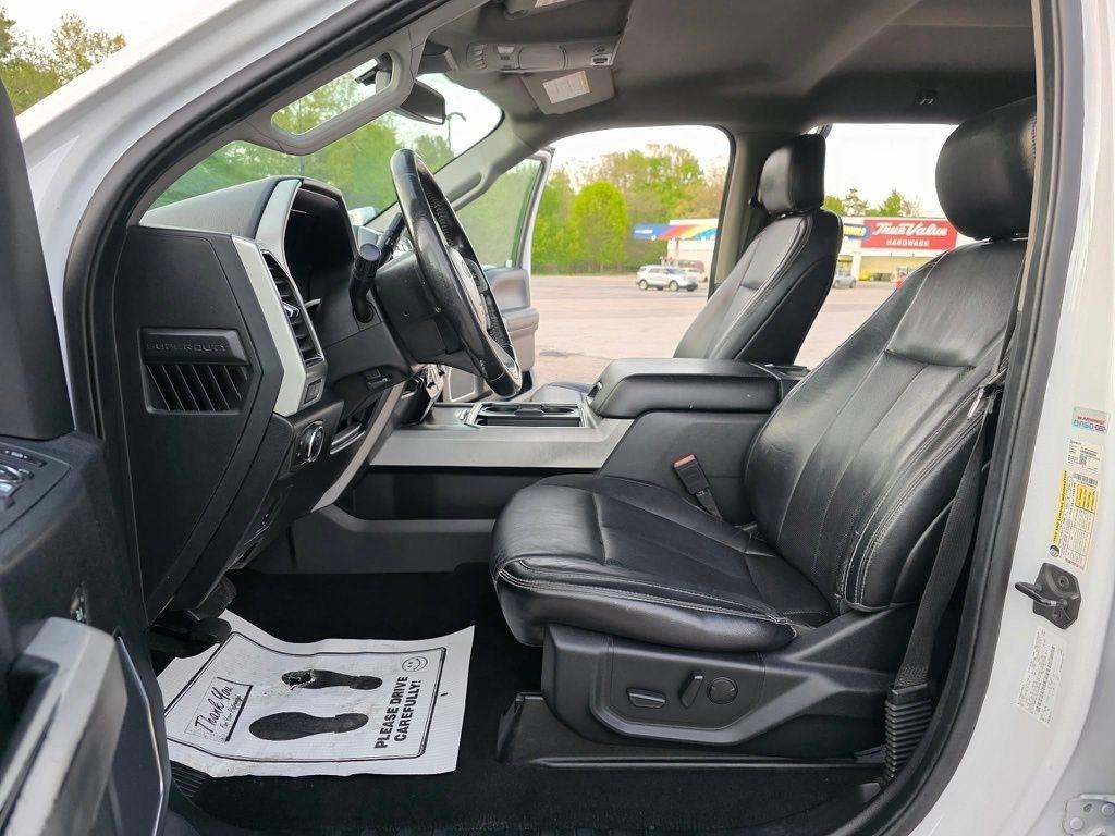 Ford F-250 SD Lariat Crew Cab 4WD 2020