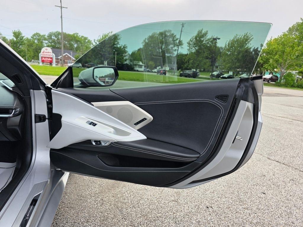 Chevrolet Corvette 2LT Coupe 2020