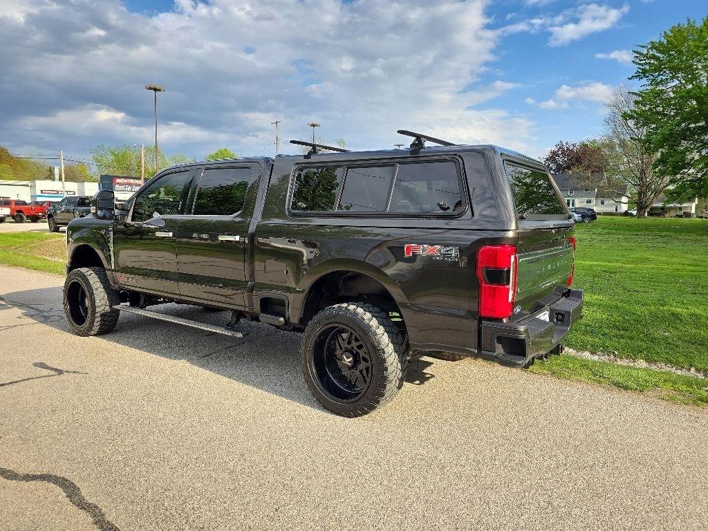 Ford F-350 SD Limited Crew Cab Long Box 4WD 2024