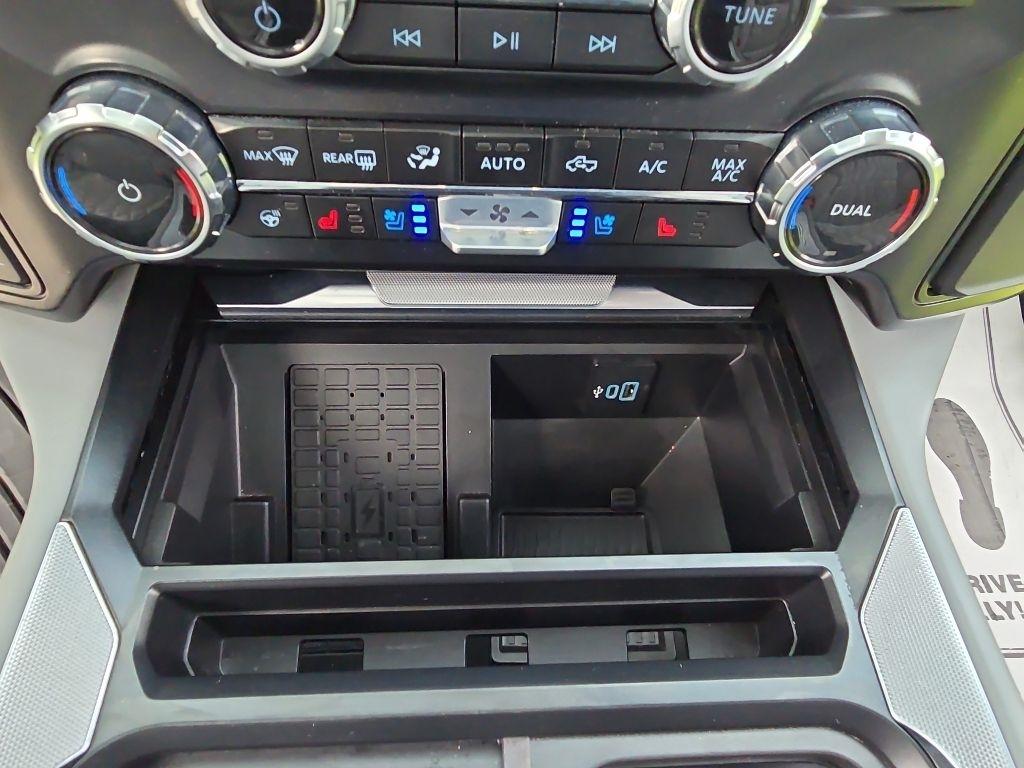 Ford F-350 SD Limited Crew Cab Long Box 4WD 2024