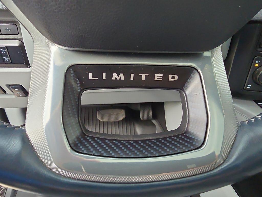 Ford F-350 SD Limited Crew Cab Long Box 4WD 2024