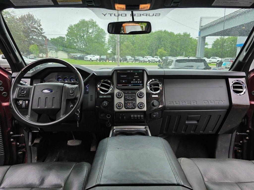 Ford F-350 SD King Ranch Crew Cab 4WD 2015