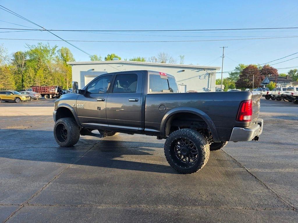 RAM 2500 Laramie Crew Cab SWB 4WD 2016