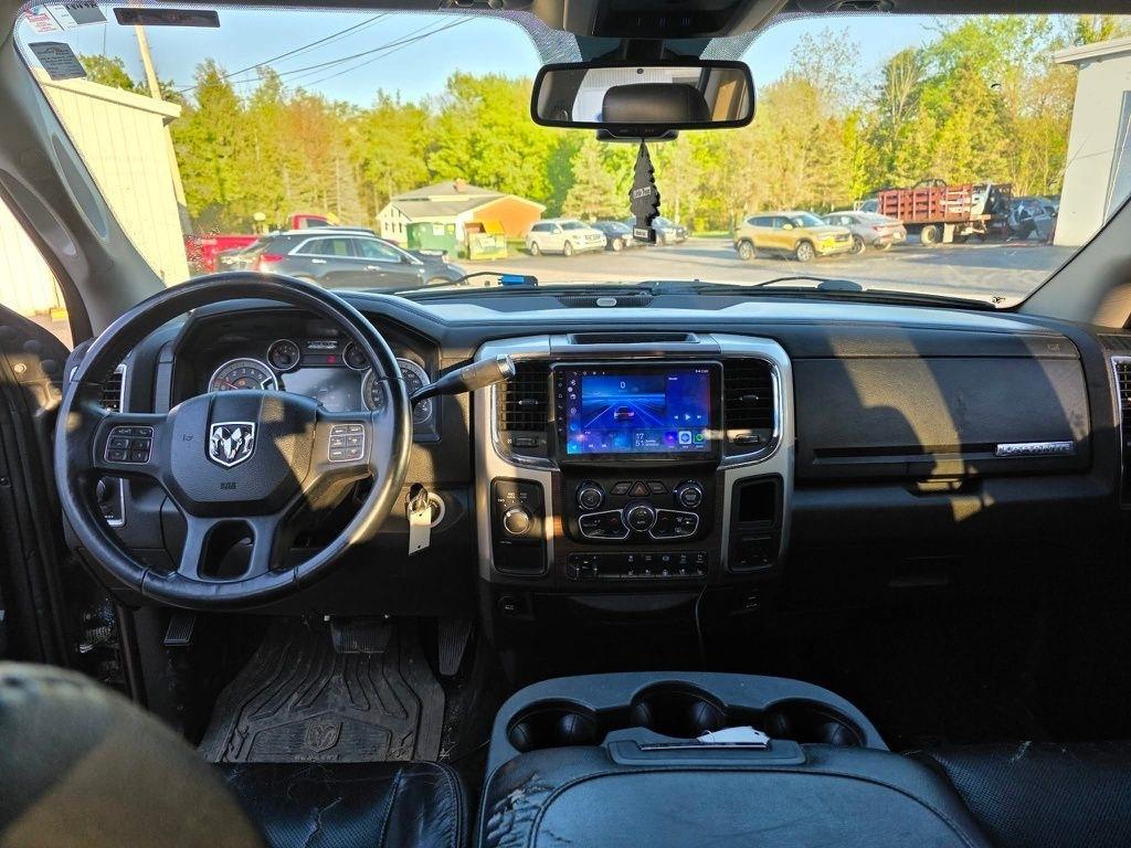 RAM 2500 Laramie Crew Cab SWB 4WD 2016