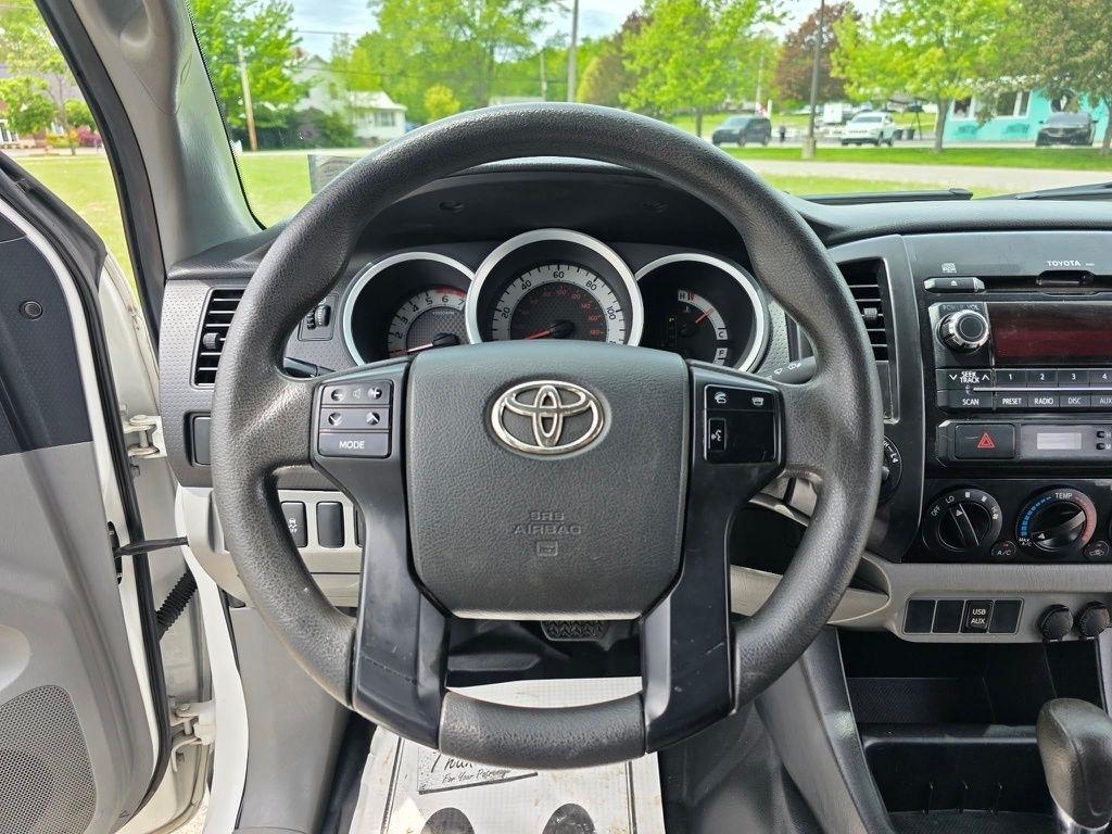 Toyota Tacoma Double Cab V6 4WD 2012
